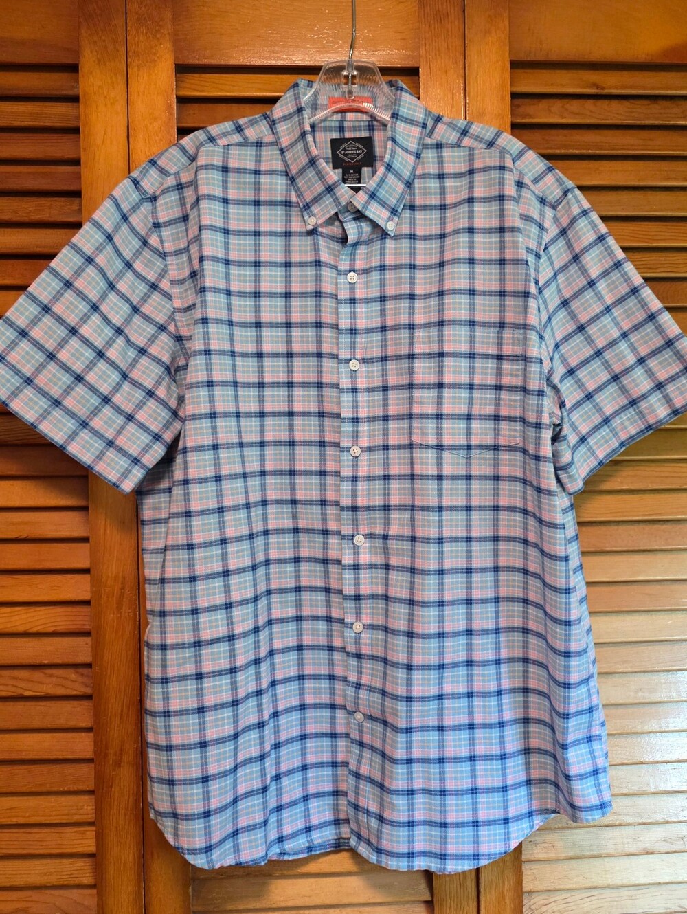 St. John's Bay Men's Short Sleeve Plaid Button-Down Shirt Size XL
